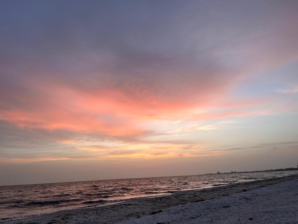 Aparthotel Always Summer On A White Sandy Beach Fort Myers Beach Zewnętrze zdjęcie